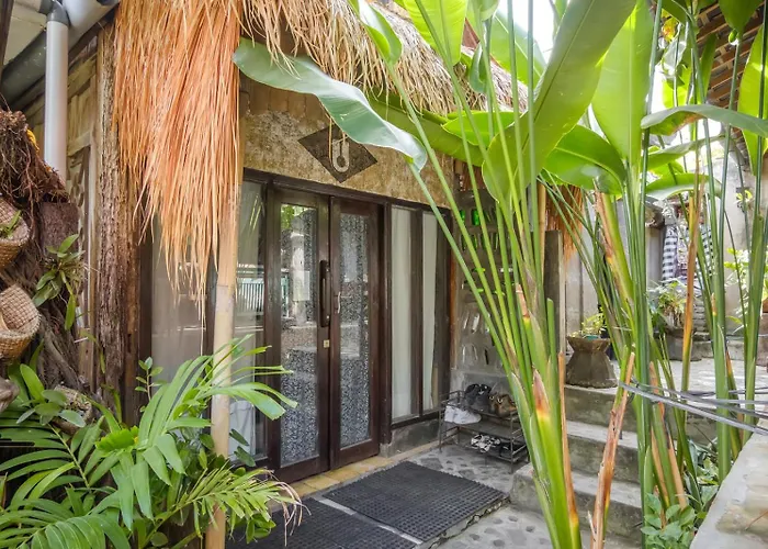 Twospaces Living At Wave And Chill House, Pensión