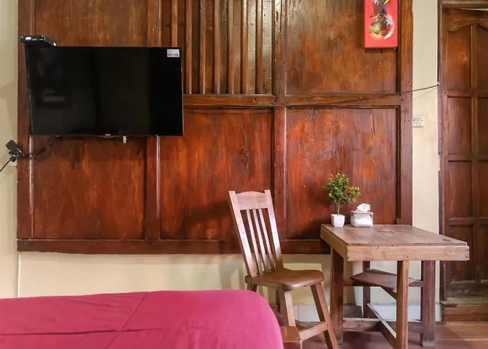 Twospaces Living At Wave And Chill House, 2*